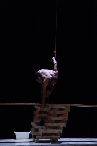 Lonely Circus: Fall Fell Fallen