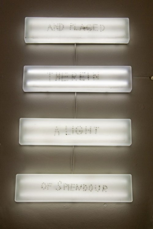 Marek Kvetán: Neon And placed (therein) a Light of splendour