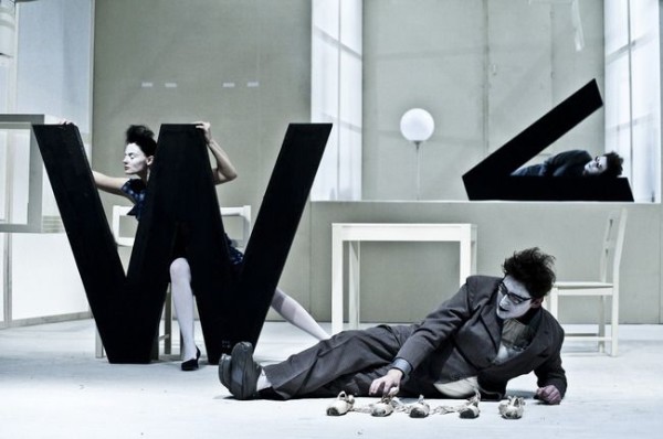 Korespondence V+W